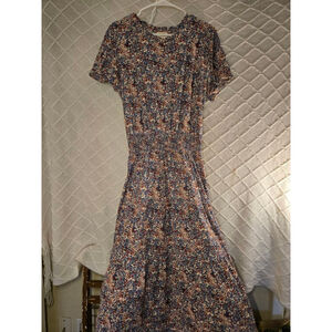 Women's Unbranded Floral Midi Dress M Off-White Blue